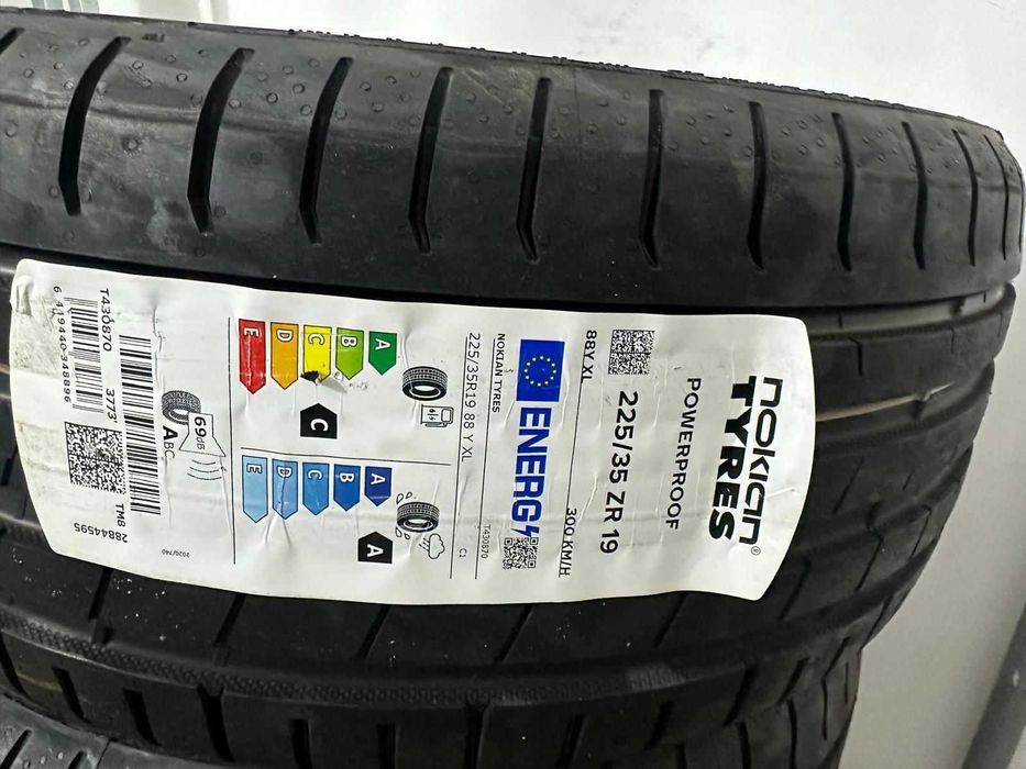 Anvelope de Vara  NOKIAN  TYRES POWERPROOF Dot 2022  225/35 ZR 19 NOI!