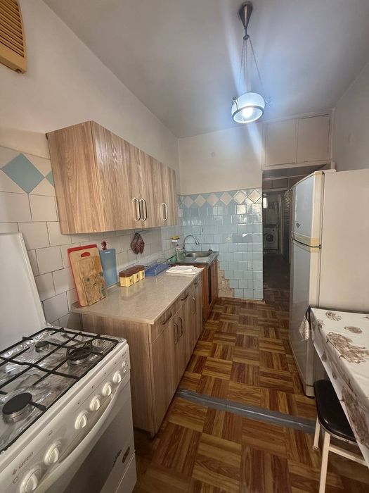 Аренда Чиланзар 8, 2/4/4, 77 серия