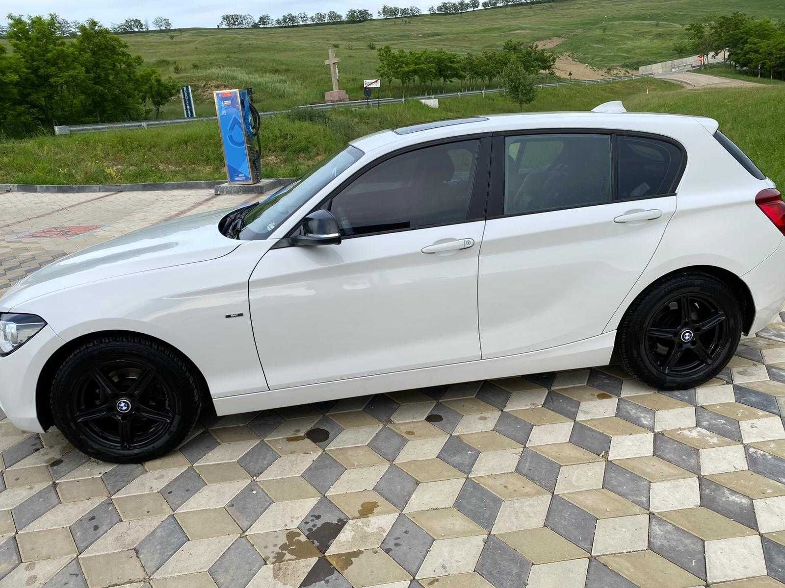 Vand bmw seria 1 an 2013