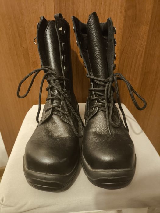 Ботинки рабочие зимние