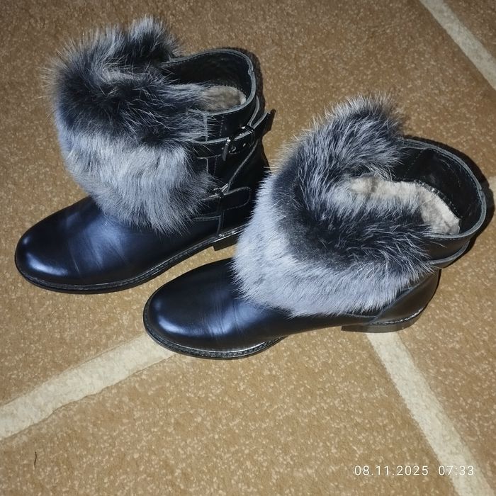 Продам сапоги, женские, кожаные.36 раз