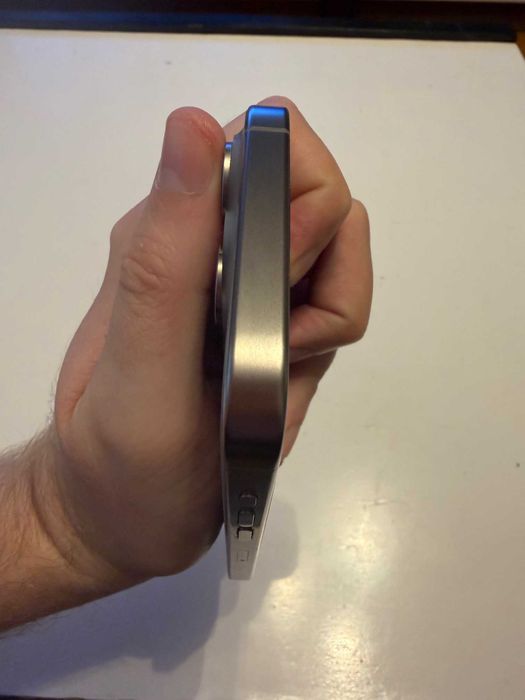 iPhone 15 Pro 128GB, Natural Titanium 90% Батерия Като нов! Гаранция!