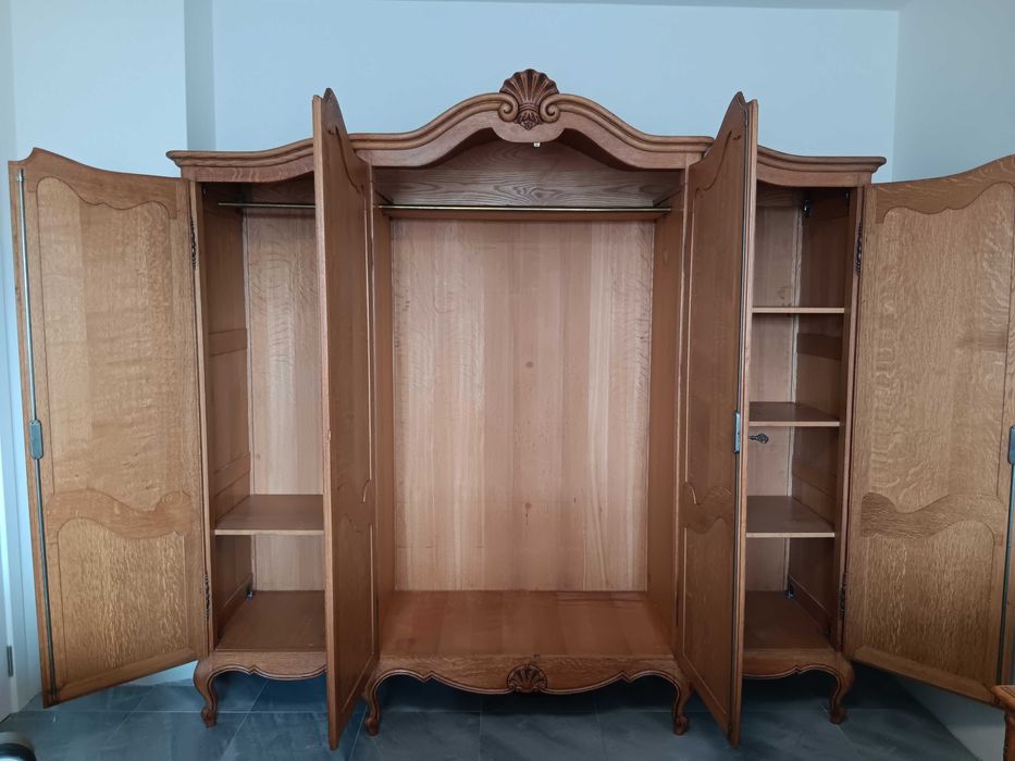 Античен спален комплект от масивен дъб – начало на 20 век