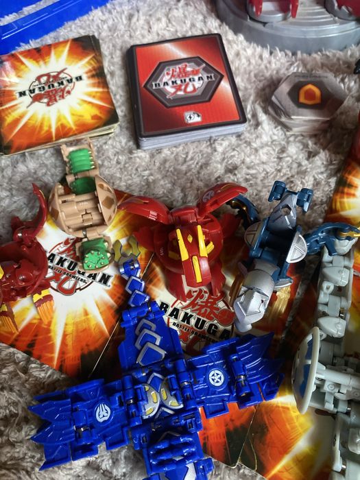 Colecție Bakugan Noi si vechi