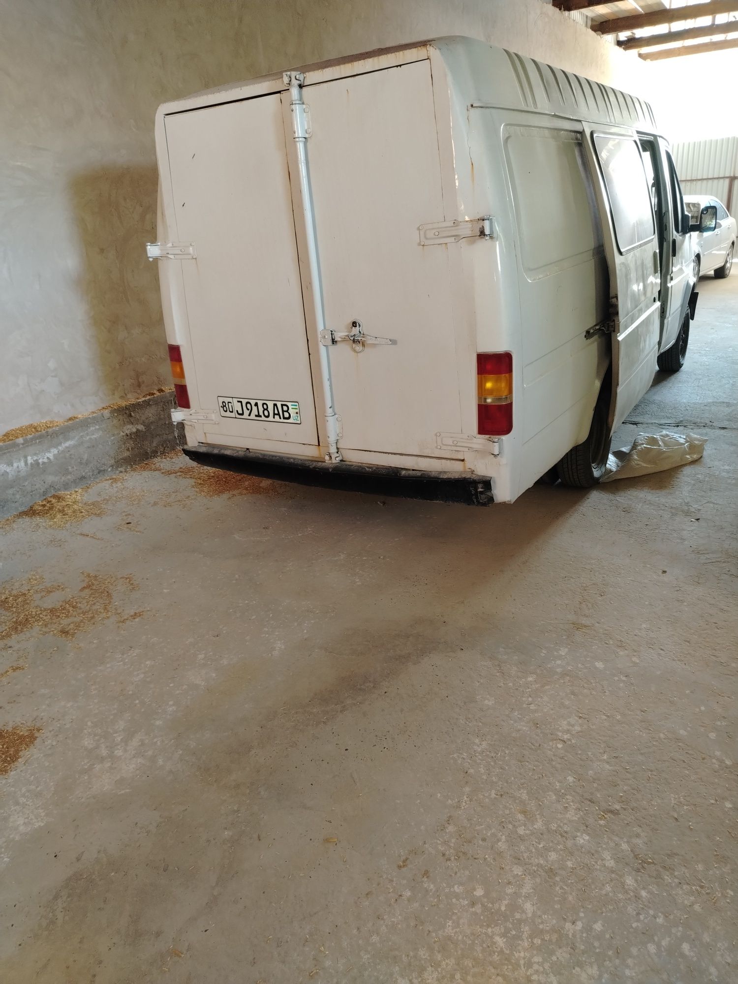 Ford tranzit soiladi tezda