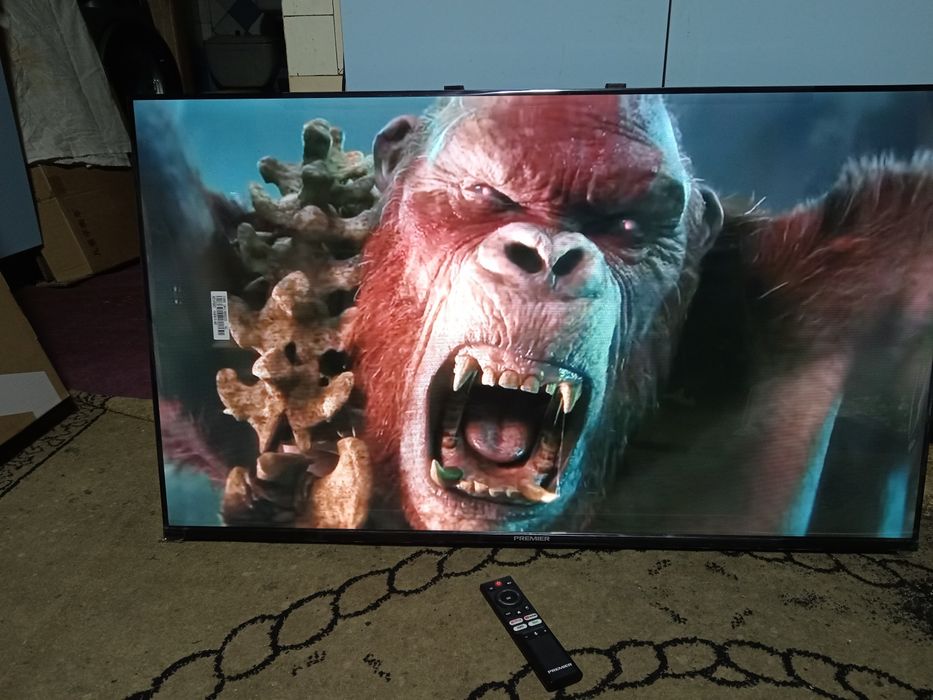 Продам телевизор смарт 43 новый