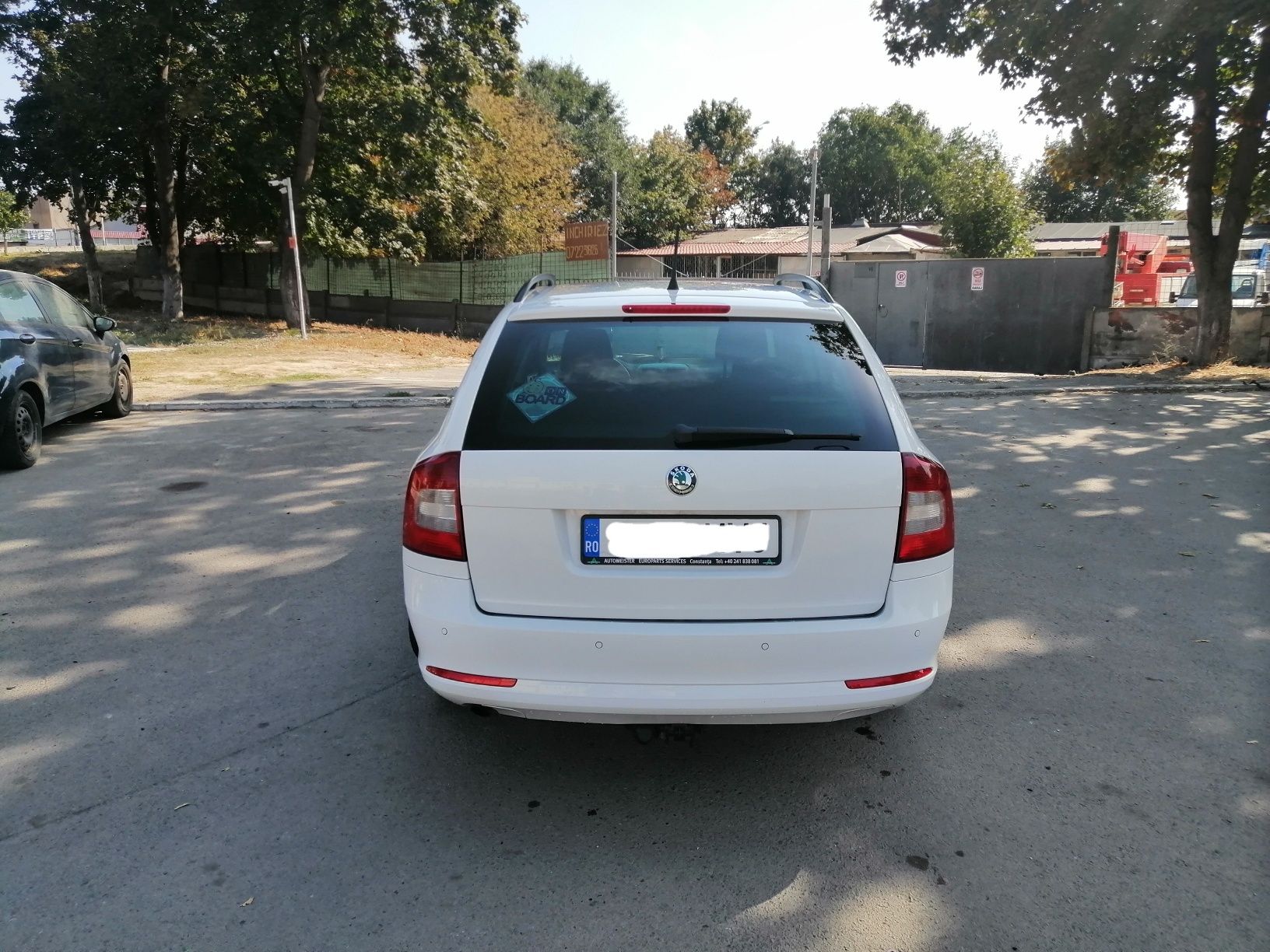 Vând Skoda octavia 2 facelift