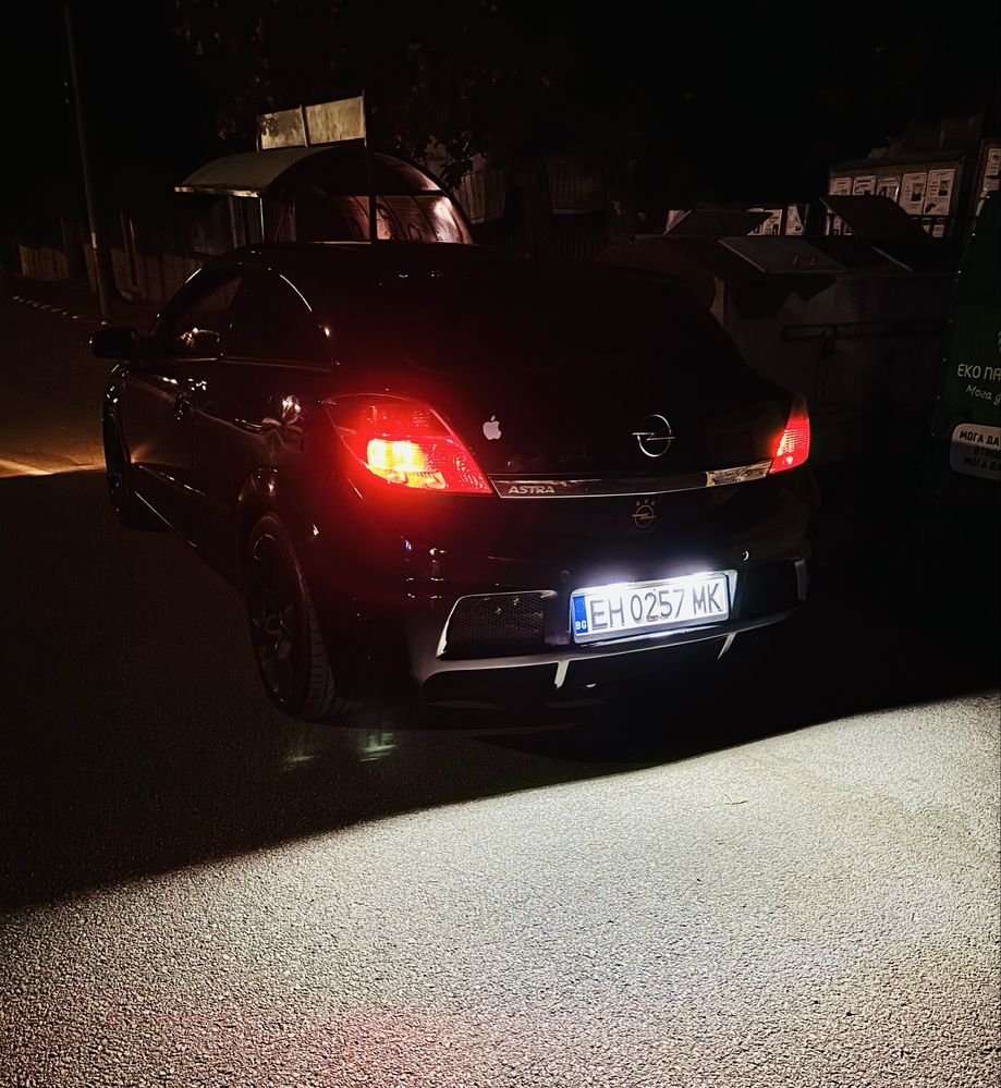 Opel Astra H GTC 1.7CDTI