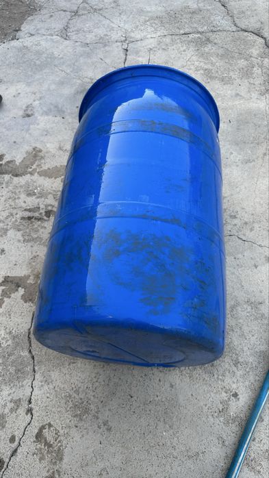 bochka 200L lik yangi