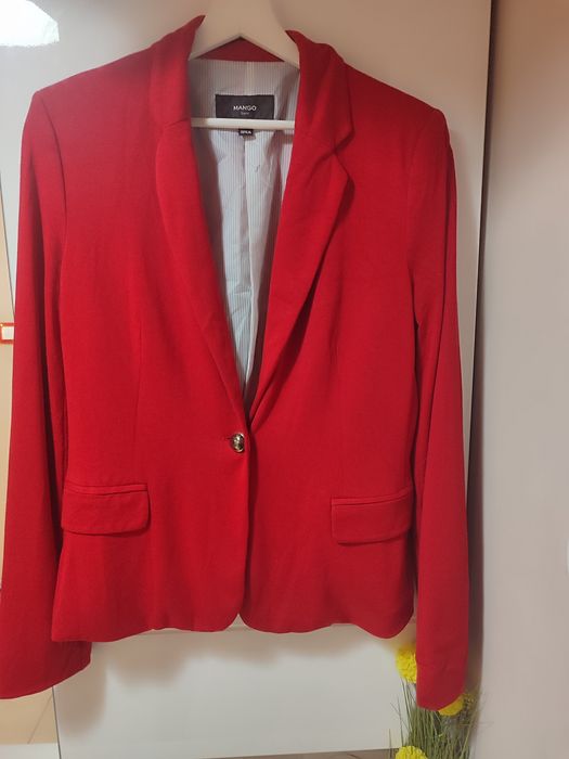 Красиво дамско сако Mango Suit-L размер