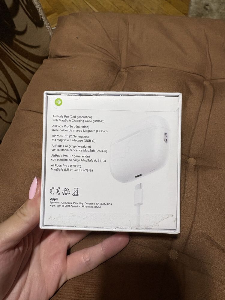 AirPods Pro (2nd generation) с MagSafe Charging Case (USB-C)