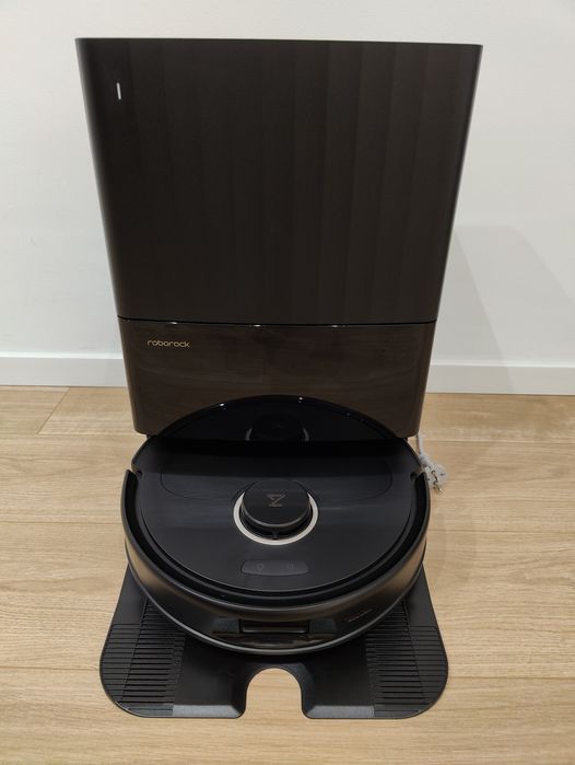 Roborock Qrevo 5AE B, aspirator si mop cu statie de golire automata