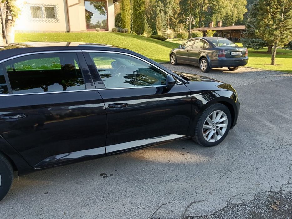 Vând Skoda Superb 3