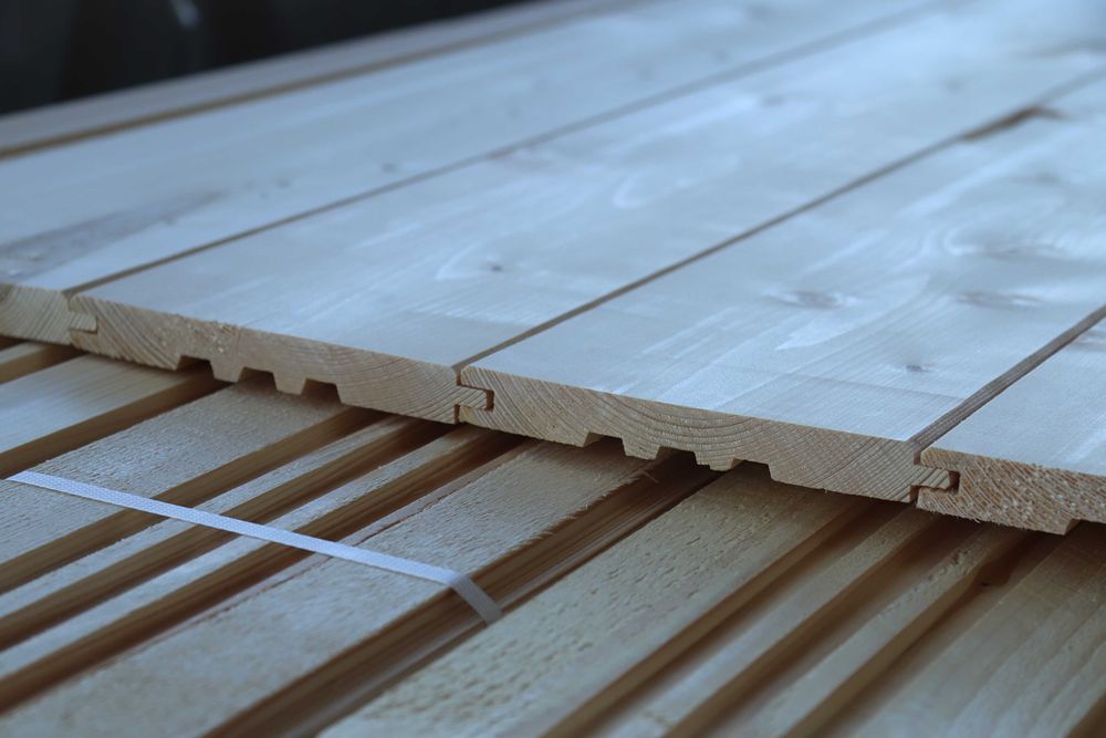 Lambriu  19*146 mm Pin, molid calitatea AB sau BC