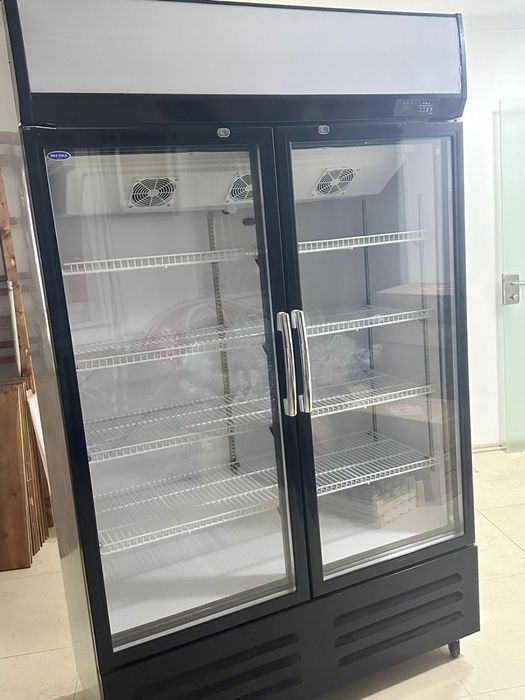 Срочно Продам Холодильник шкаф