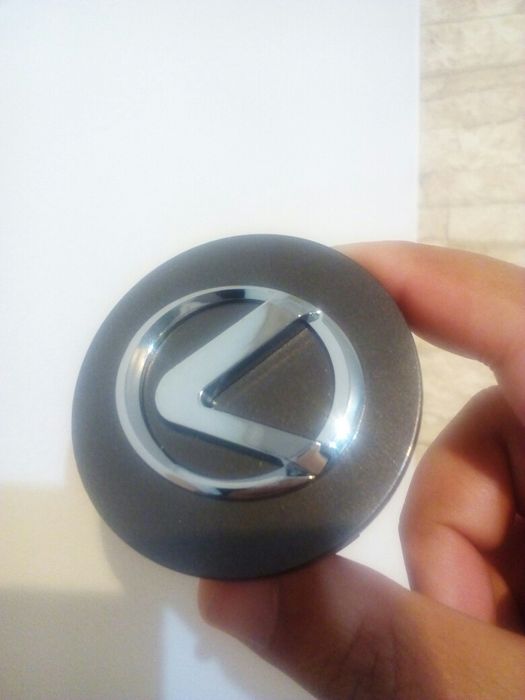 Lexus - set 4 capace pentru jante de aliaj