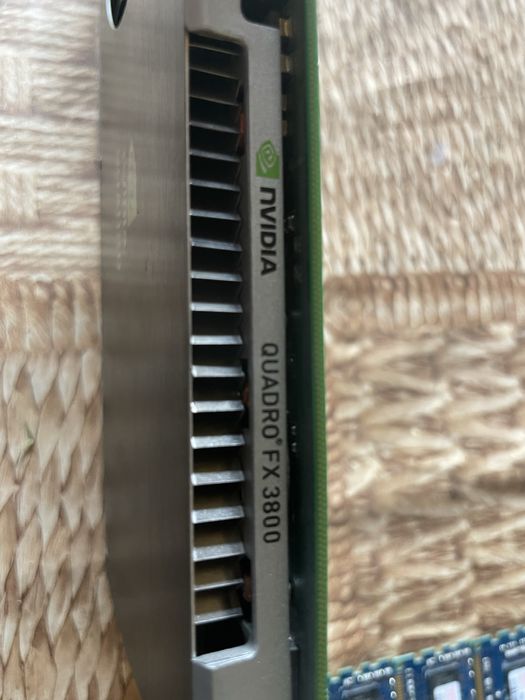 Видео карта NVIDiA QUADRO FX 3800