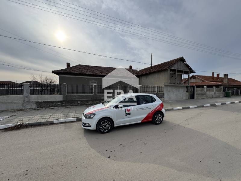 ЕКСКЛУЗИВНО! ЕРА ДРЪСТЪР предлага за продажба къща в централанта част