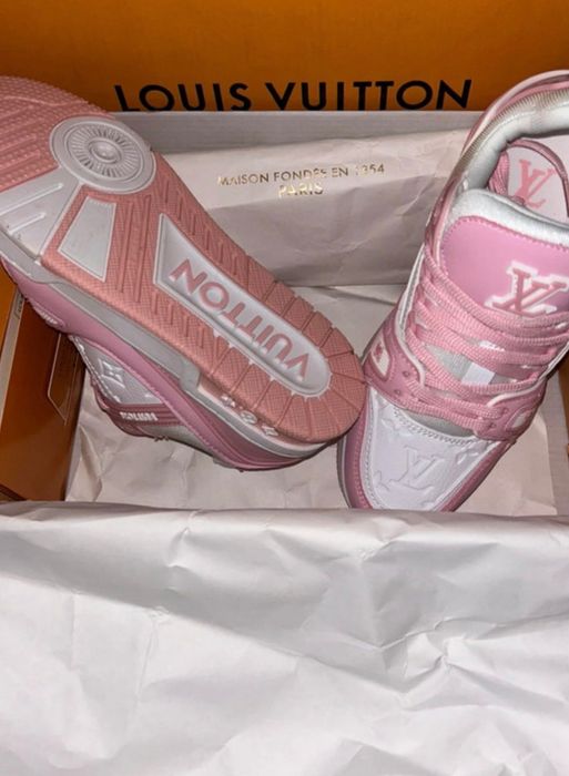 Adidasi Louis Vuitton 38