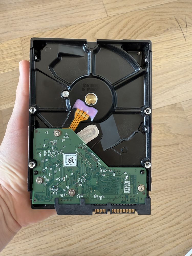 Vand hard disk 1TB WD BLUE