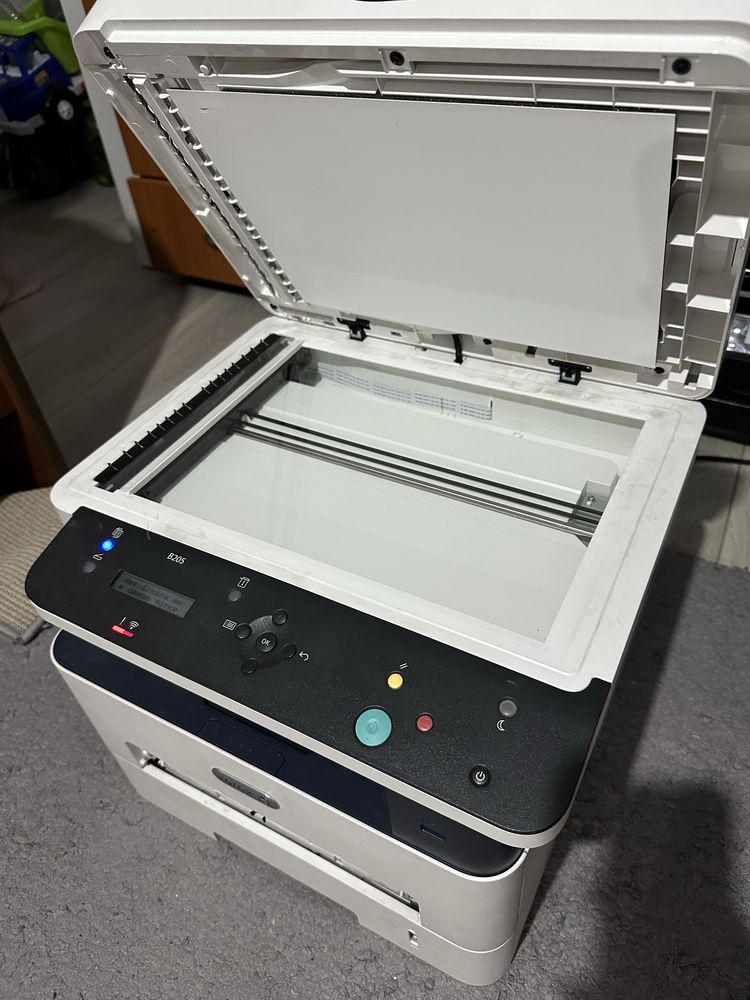 Продаю принтер XEROX B205 ОЧЕНЬ ДЕШЕВО!!!