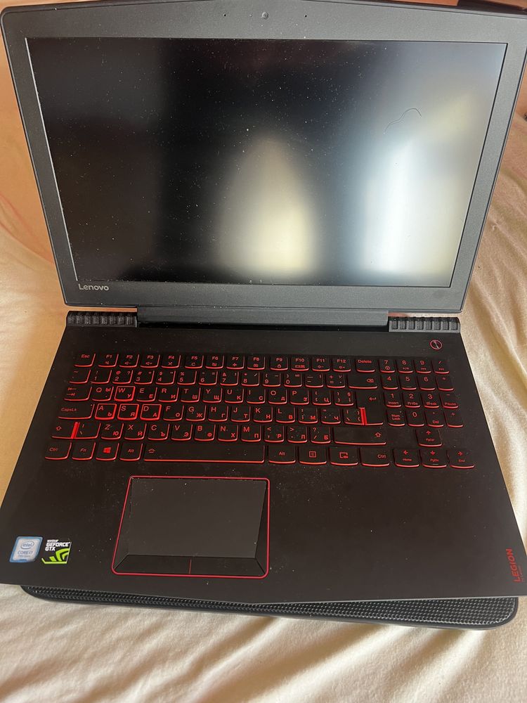 Лаптоп Lenovo Legion Y520