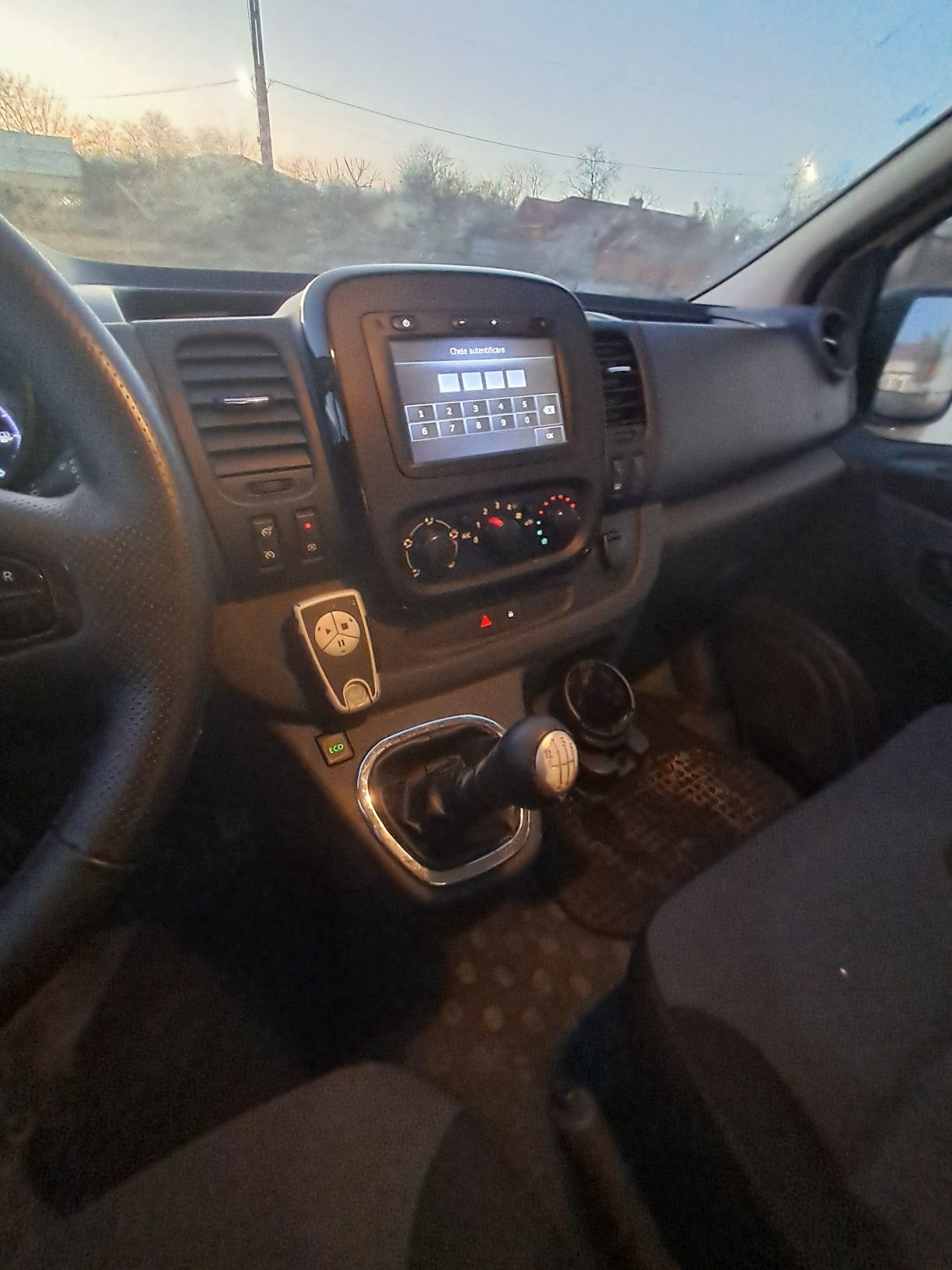 Opel vivaro l2h1 varianta lunga 2016