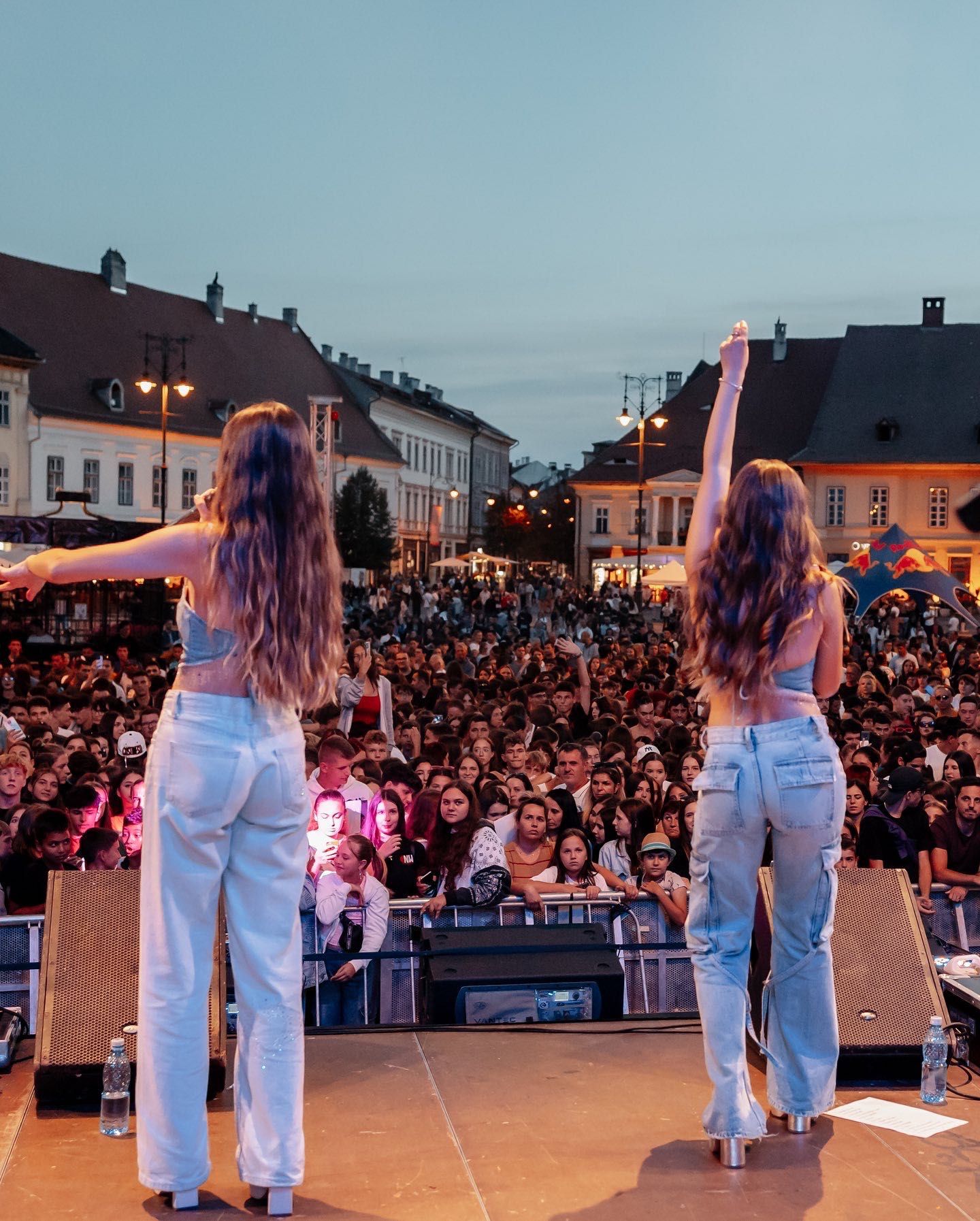 Ore de canto muzică ușoară