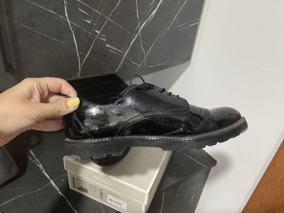 Дамсми обувки Tamaris