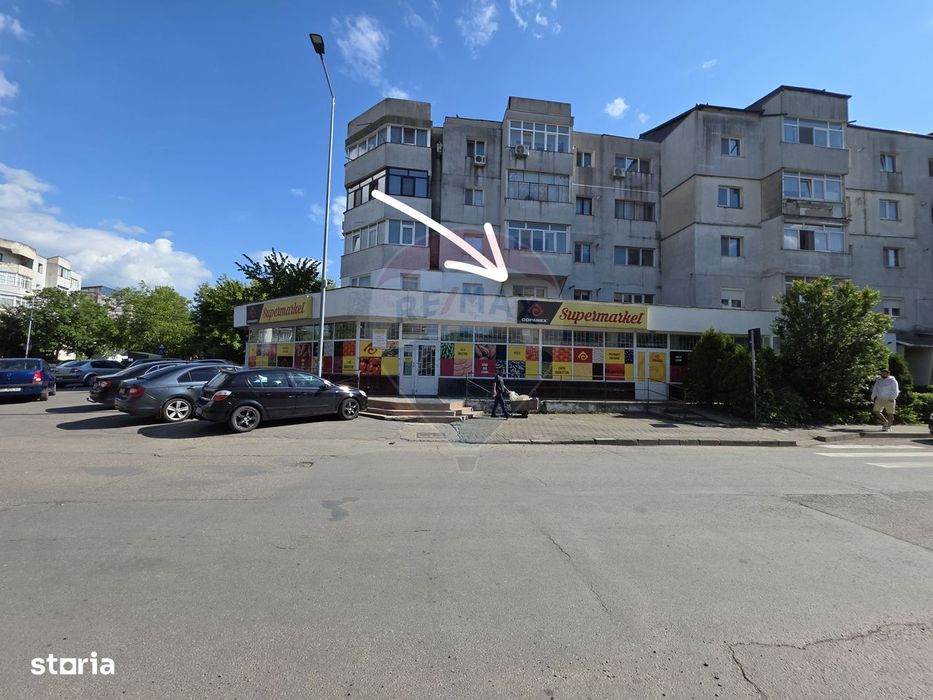 Spațiu comercial de 237 mp de închiriat pe strada Bradului