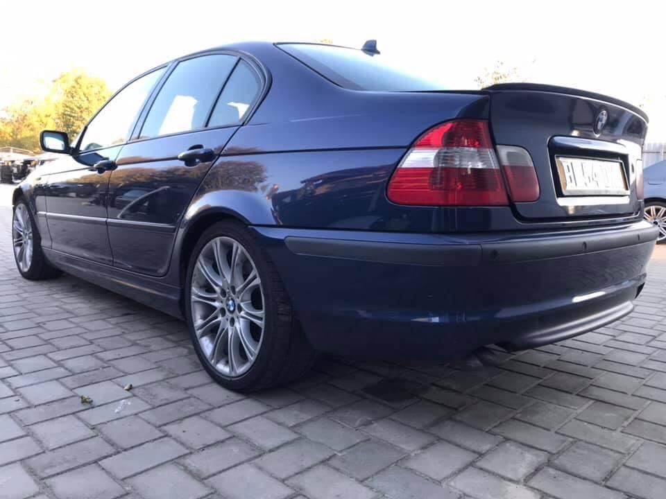 Dezmembrez BMW 330d 204 cpManual 6 viteze M-Tech 2 ,Recaro,Jante M,