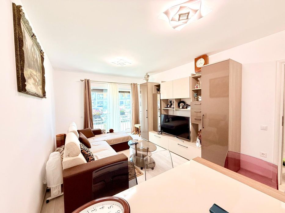 Vând apartament 3 camere, 2 băi, dressing, Rahovei -MViteazu