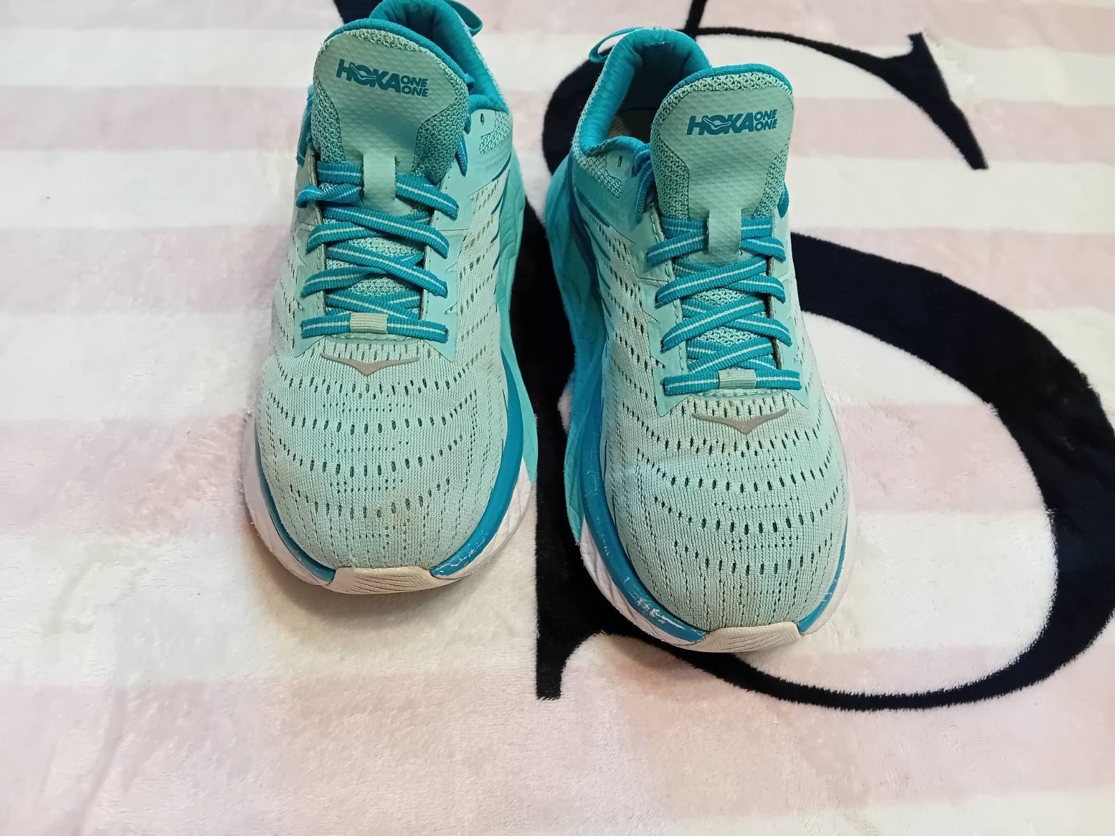 Hoka 39 номер-оригинална