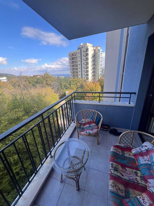 Дава се под наем Тристаен апартамент в к.к. Златни пясъци - 85 кв.м за 459 € - Снимка #22