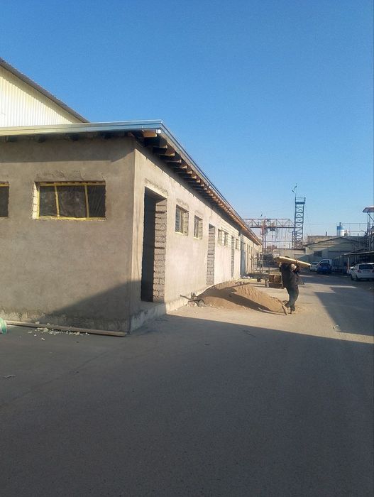 Офис/Склад в районе ЯНГИАБАД!