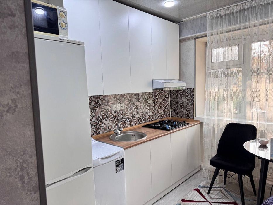 Продам 1/2/5 Новомосковская