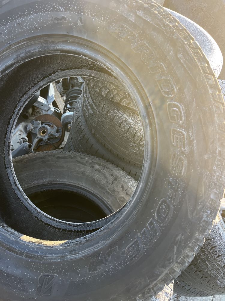 Гуми 265 65 17 Bridgestone