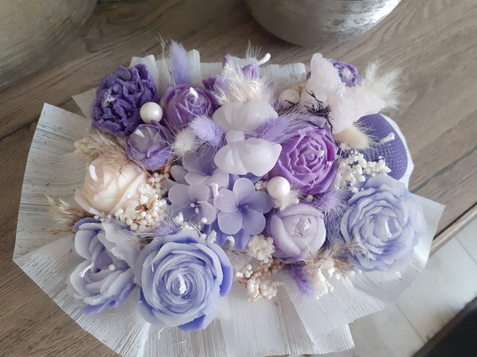 Вечен букет от ароматни свещи