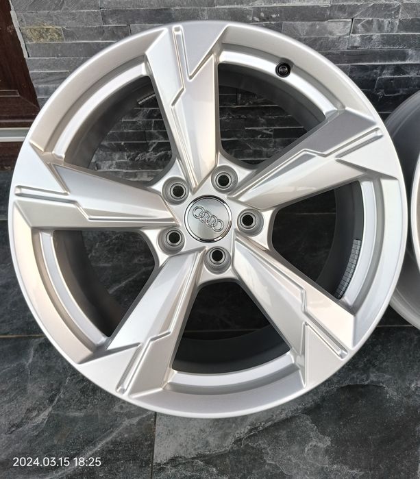 Jante originale"18  Audi A4,A6,Q5 model 2020 in stare noua