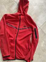 vand bluza nike tech rosie