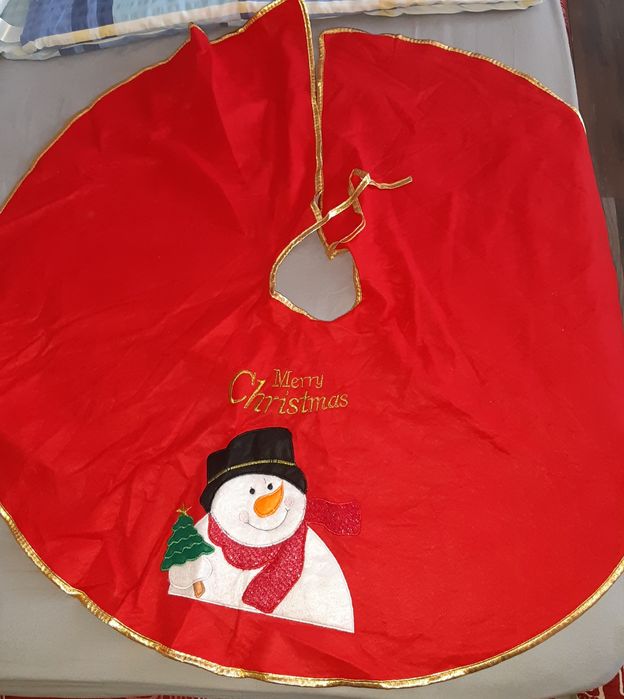 Fustă brad de crăciun  ornamentală  cu diametrul de 100 cm nou