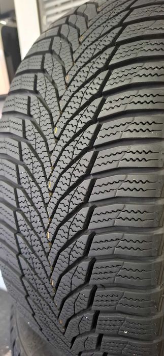 4бр. 205/45/17 Nexen 7.8mm грайфер, дот 22г. Безплатен монтаж