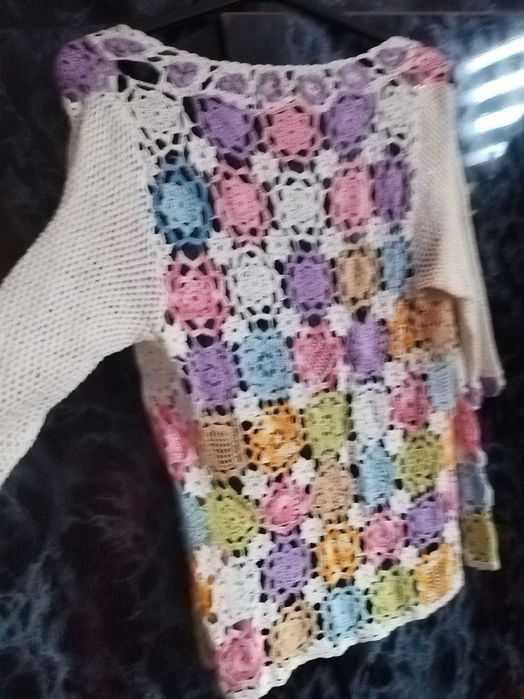 Blazer  crosetat cu flori colorate