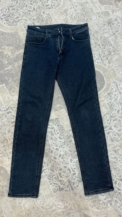 Синие утеплённые джинсы