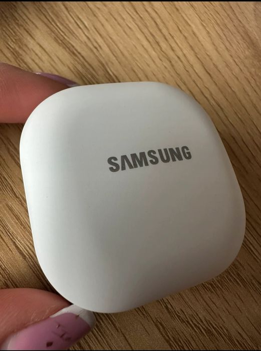 Vând căști Samsung Galaxy Buds 2 Pro