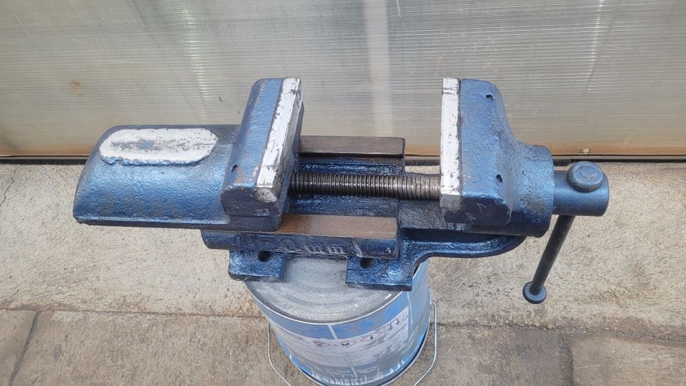 menghina de banc romaneasca bacuri 150 mm modelul vechi