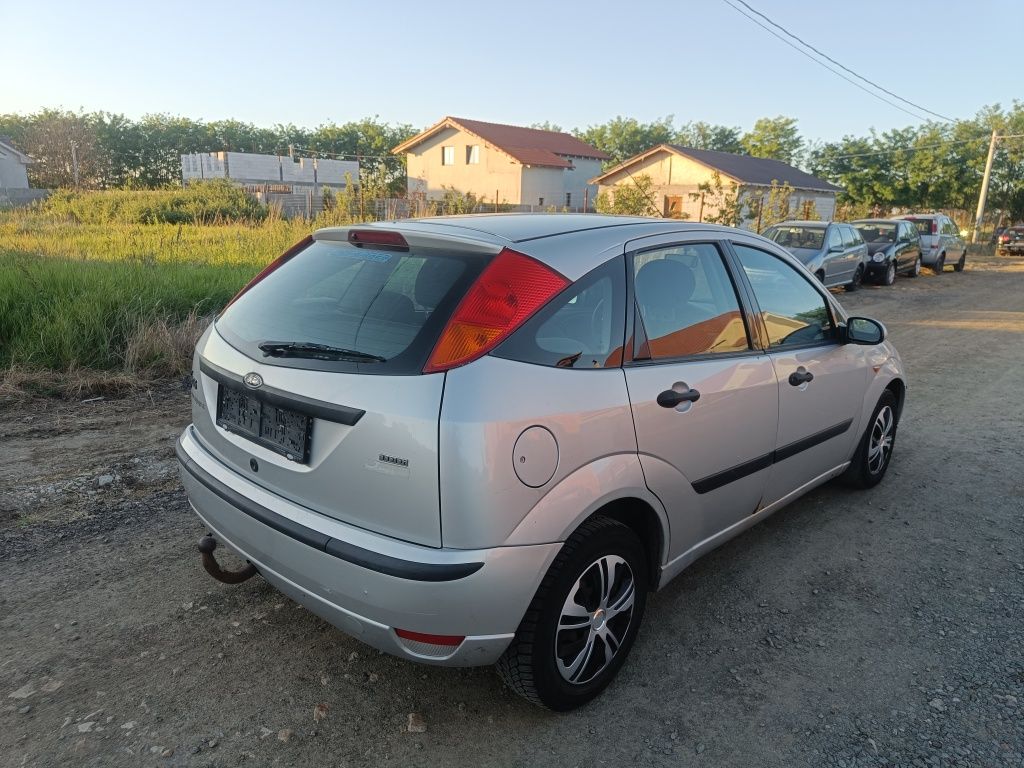 Ford Focus 1 Facelift 1.8 TDDI Clima