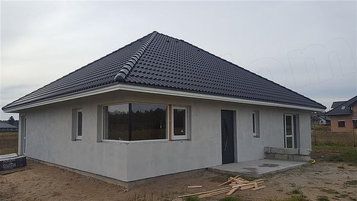 Casele din panouri termoizolante sunt apreciate pentru simplitatea mon