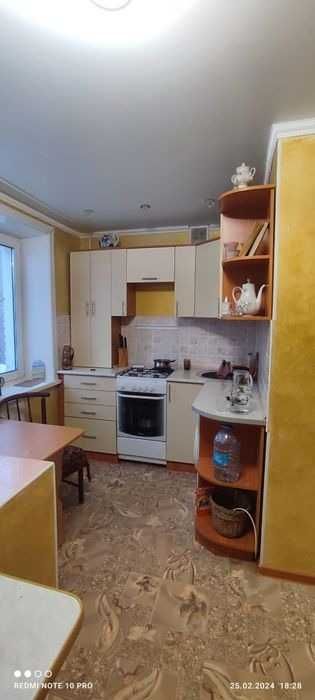 Продам 3 ком. Вокзал, 4/5, улучш., кирп., мебелир., 20,5 млн. Ипотека.