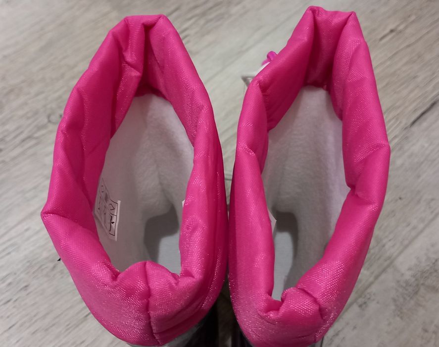 Нови топли ботушки с Еднорози